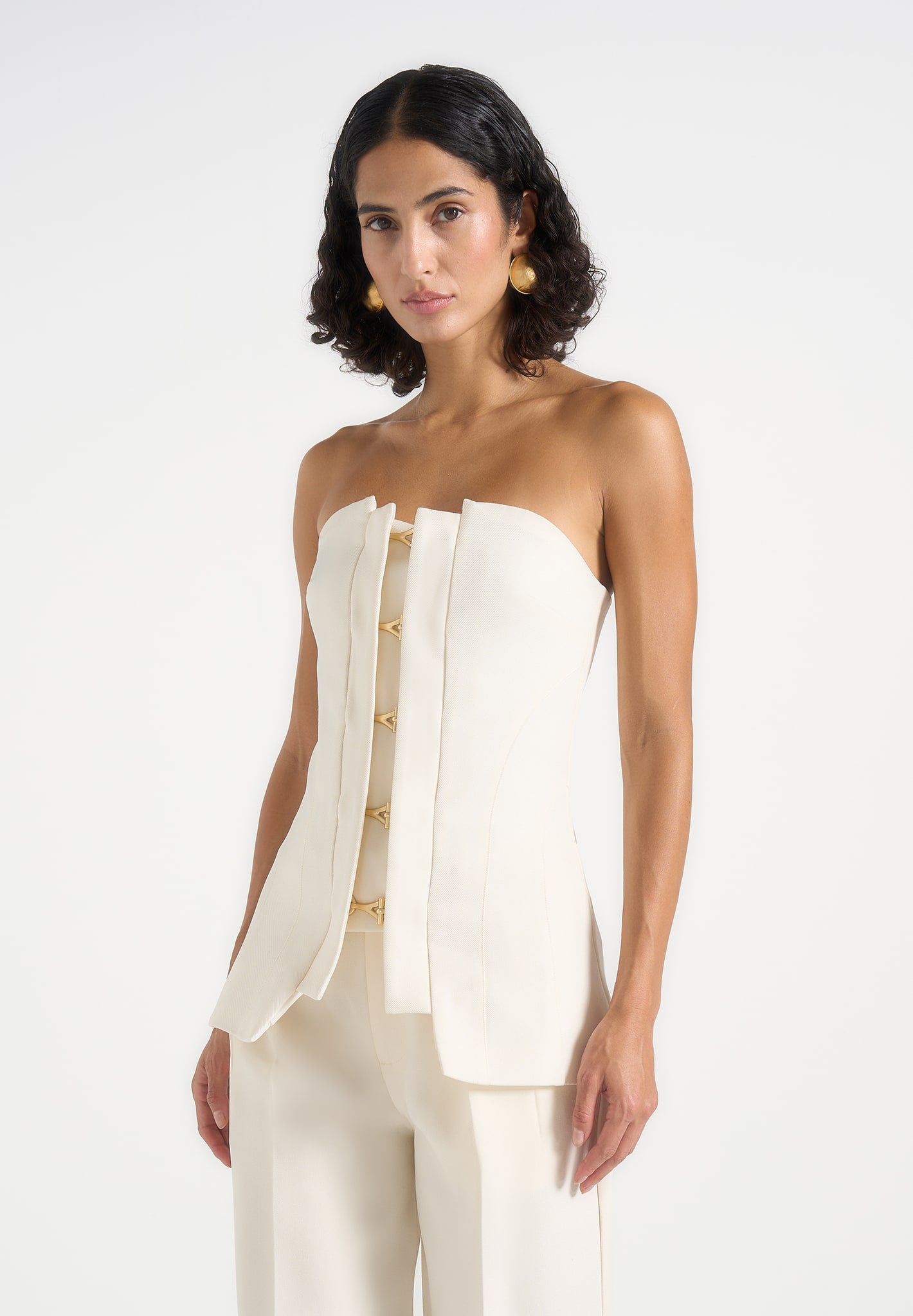 viviane-clasp-detail-bandeau-top-off-white