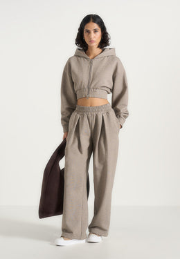fanny-straight-leg-box-pleat-joggers-taupe