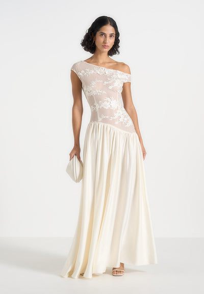 Alanna - Off Shoulder Fit and Flare Maxi Dress - Ivory