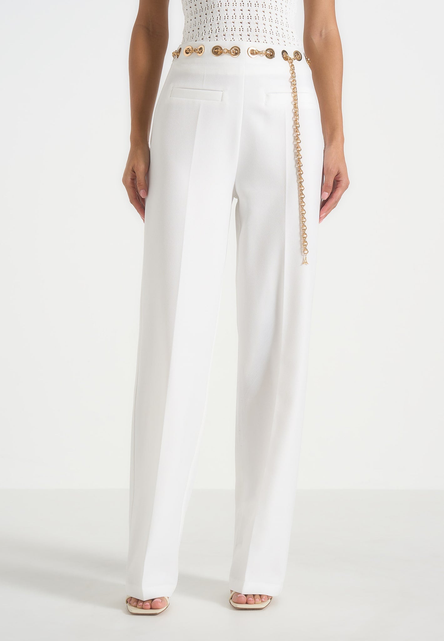perrine-hardware-detail-belted-trousers-white