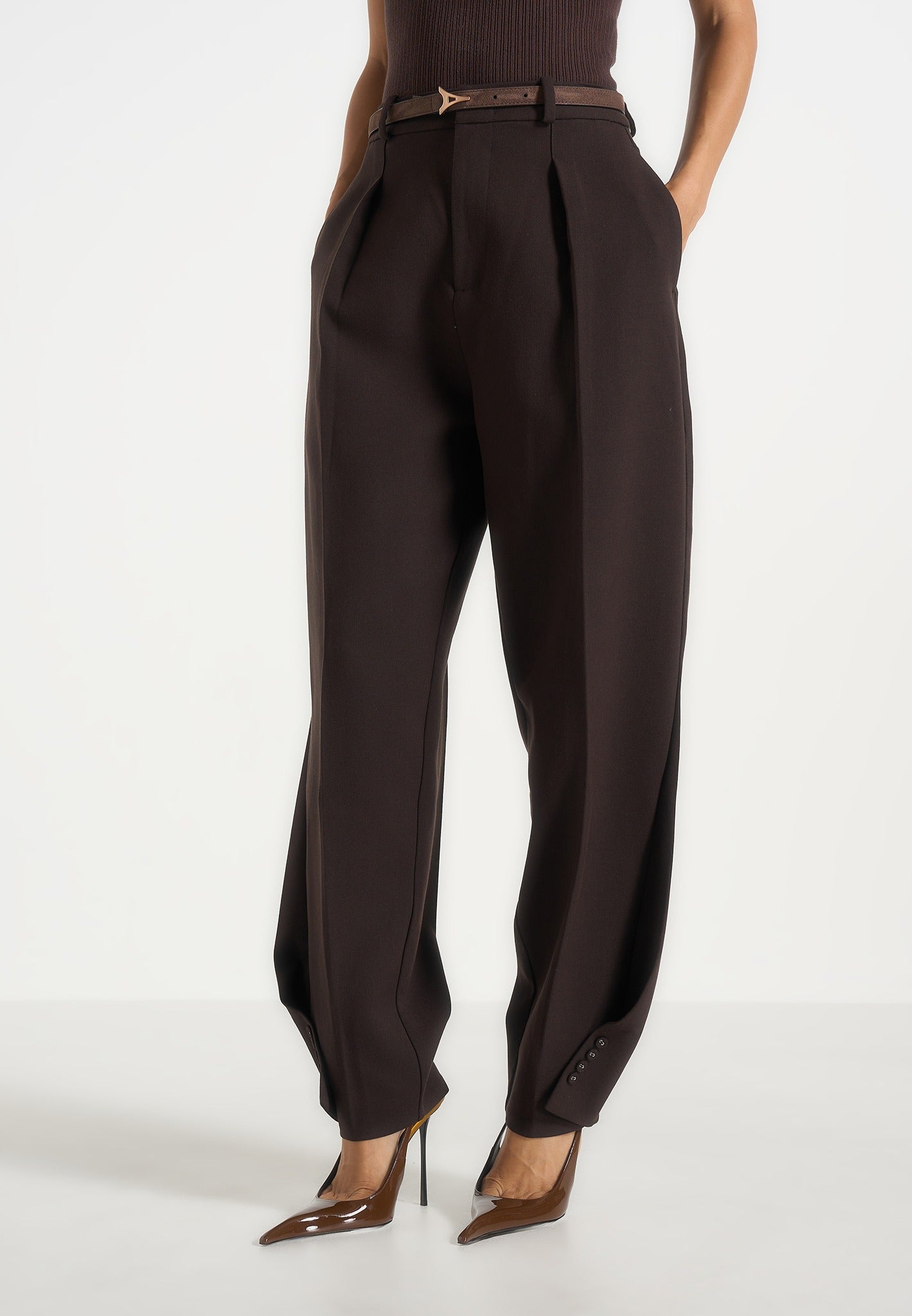 Sophie - Twist Leg Tailored Pants - Brown
