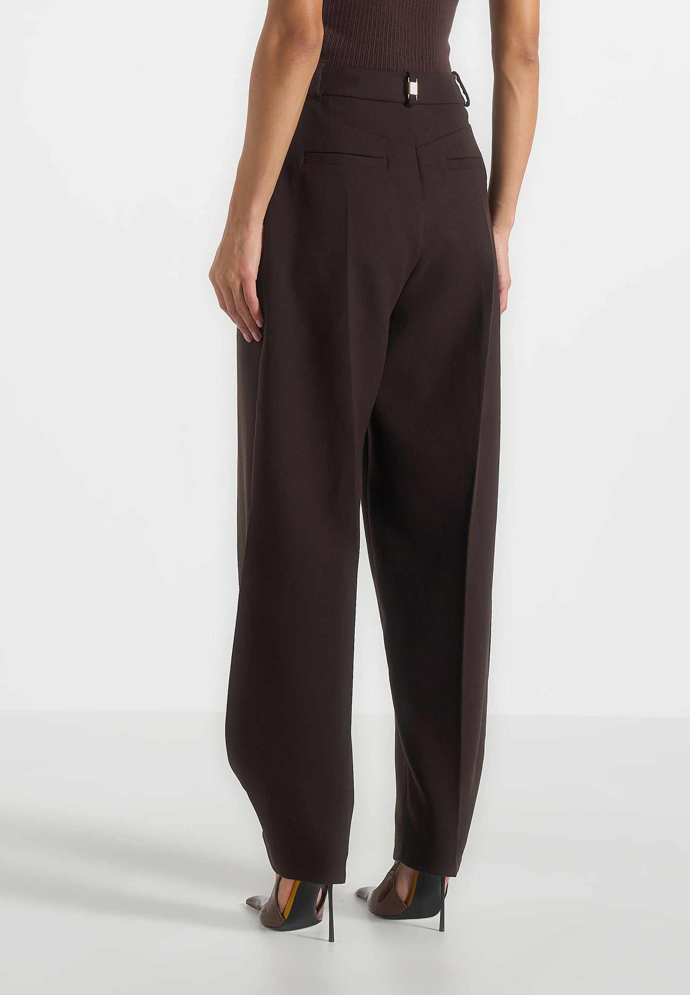 Sophie - Twist Leg Tailored Pants - Brown