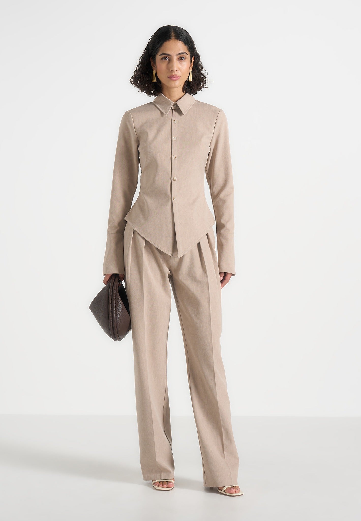 Sonia - Tailored Cinch Shirt - Beige 