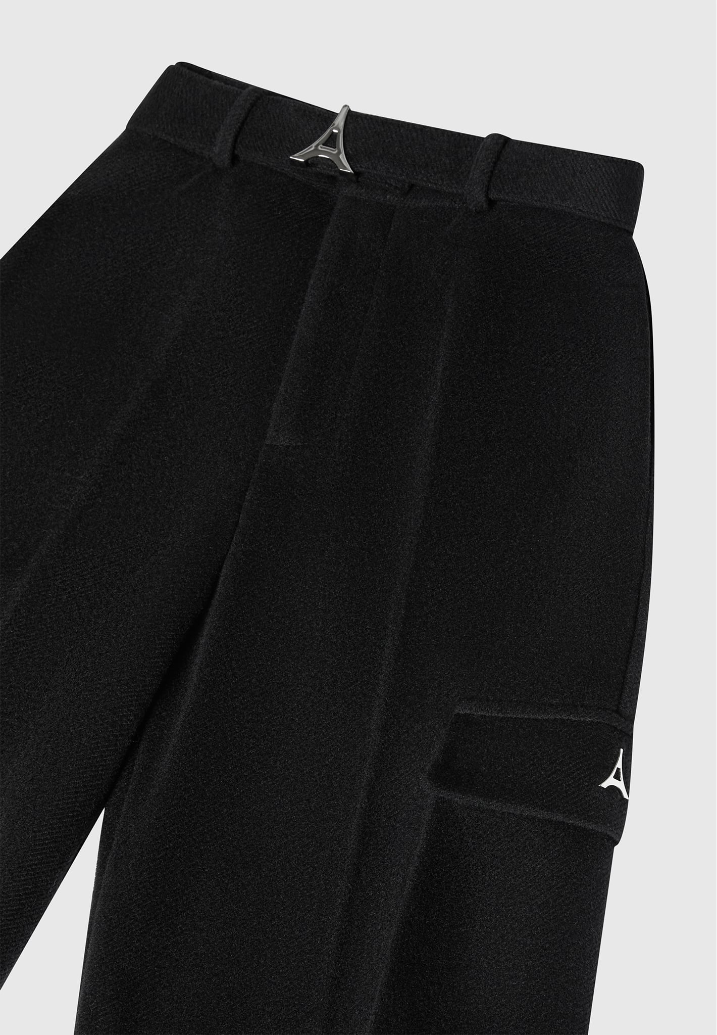 wool-tailored-cargo-pants-black