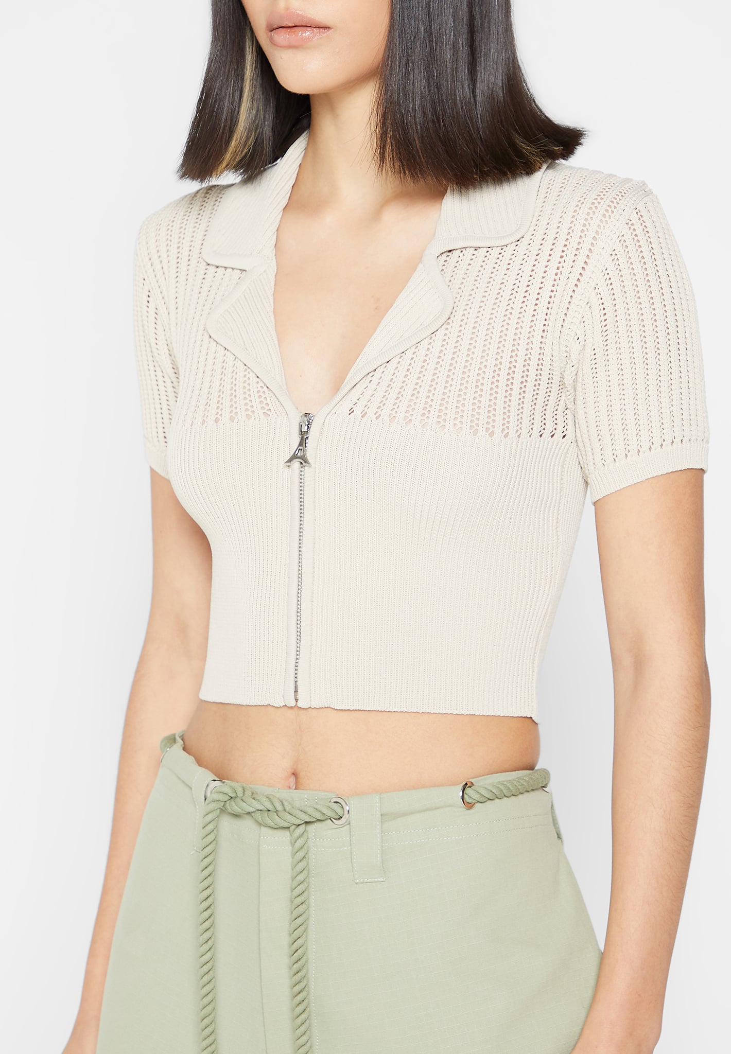 zip-front-knitted-crop-top-beige