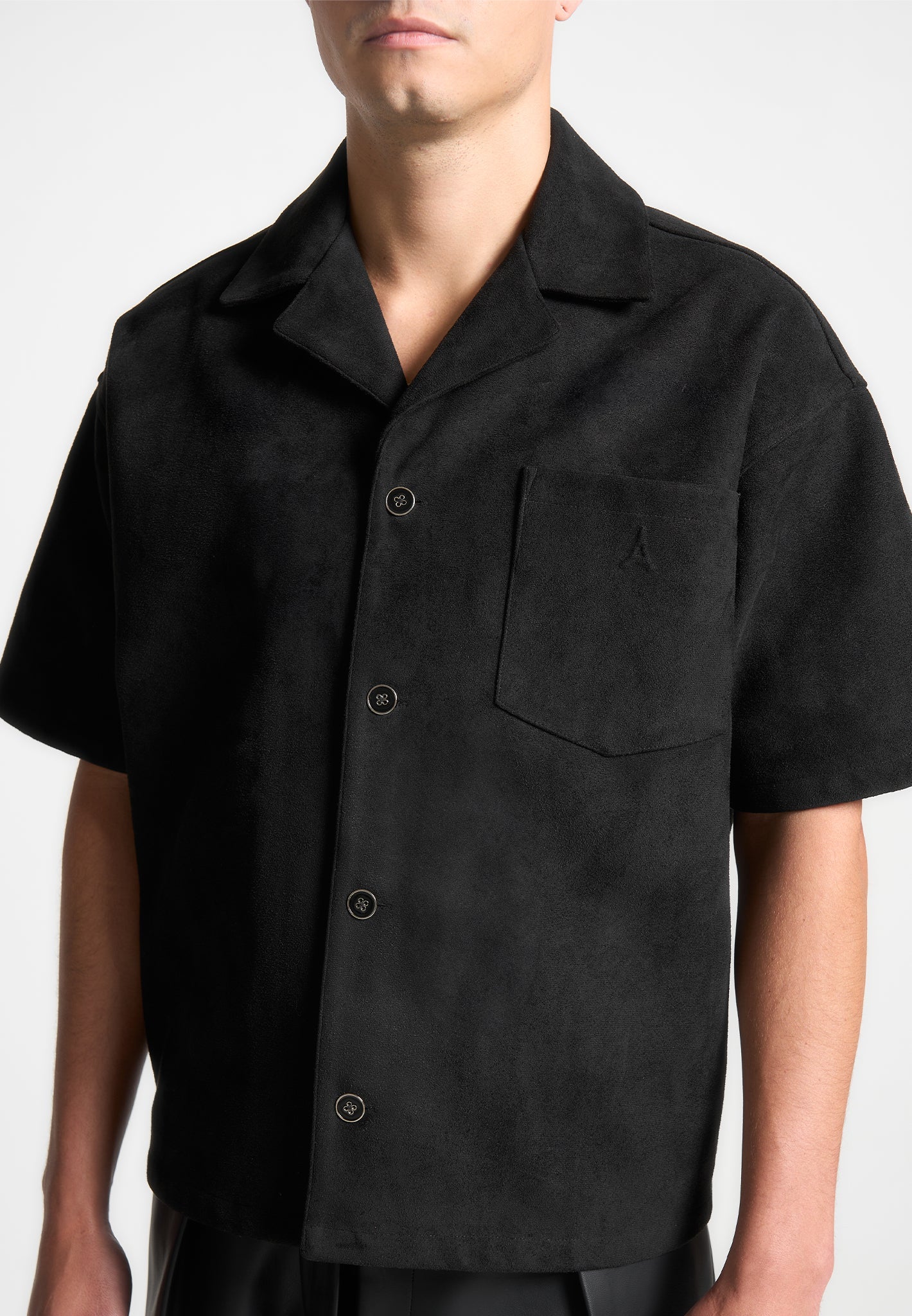 boxy-suede-shirt-black