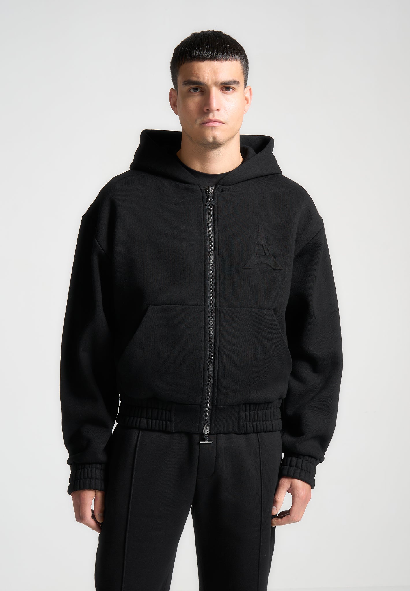 eternel-420gsm-eiffel-embossed-zip-hoodie-black