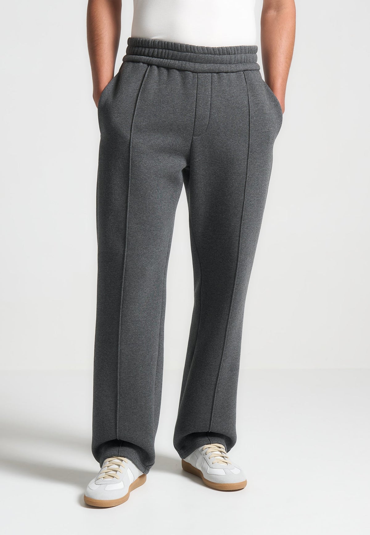 Isaac - Pintuck Sweatpants - Dark Grey