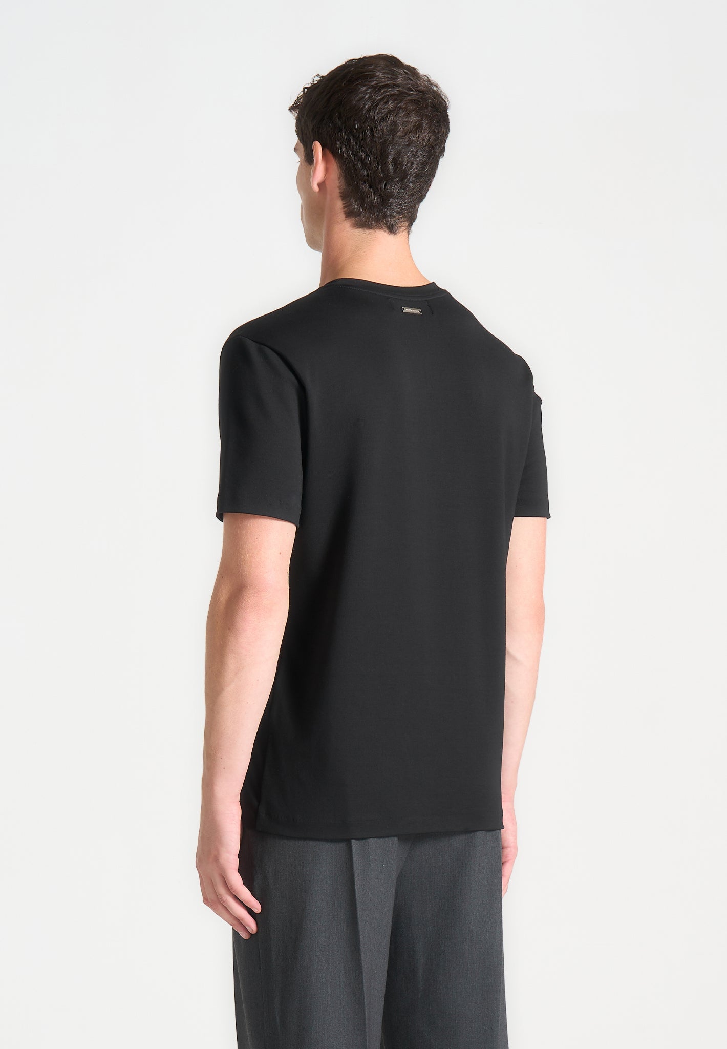 T-shirt en coton Slim Fit Slim avec Pintuck - noir