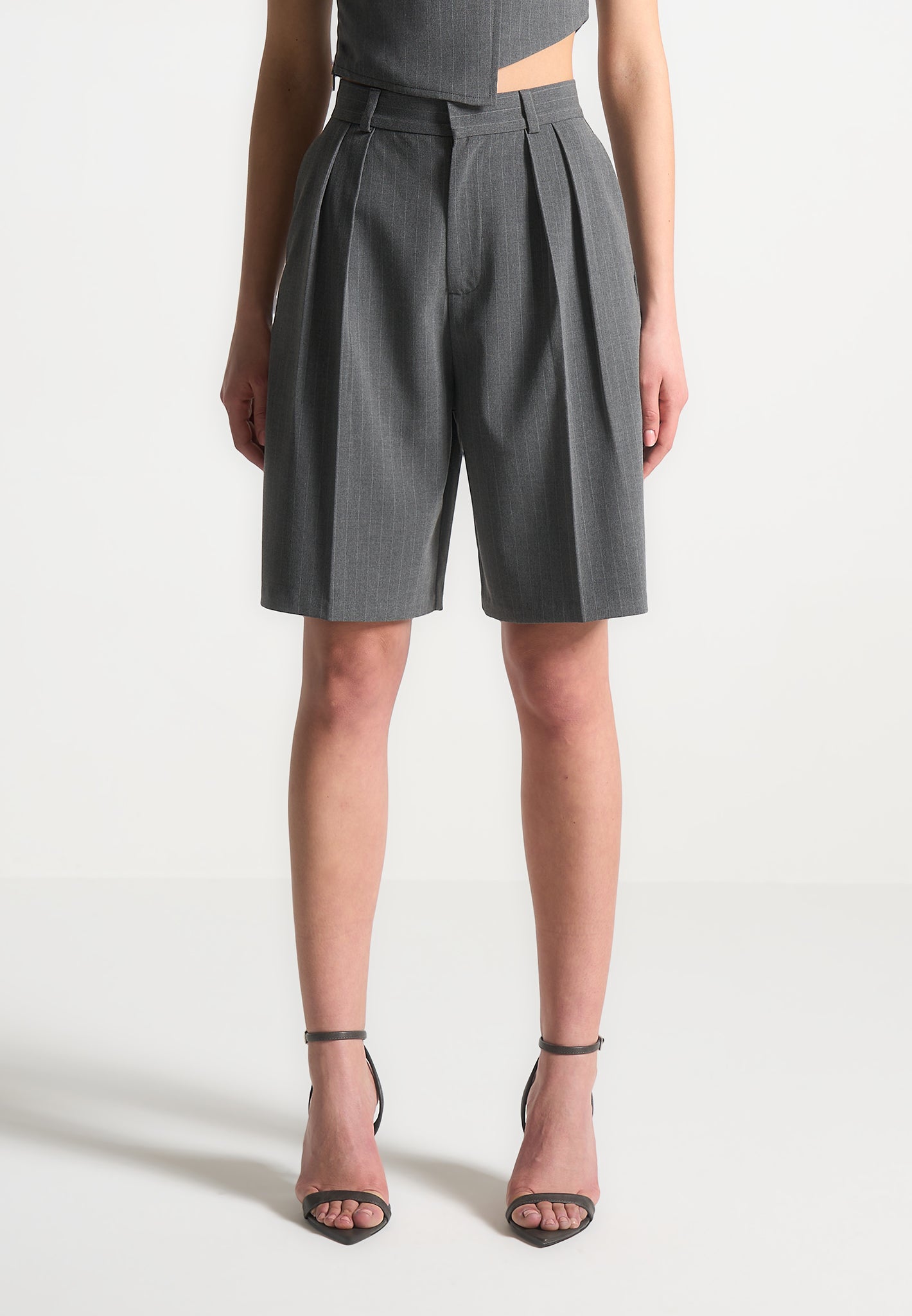 pinstripe-tailored-city-shorts-grey
