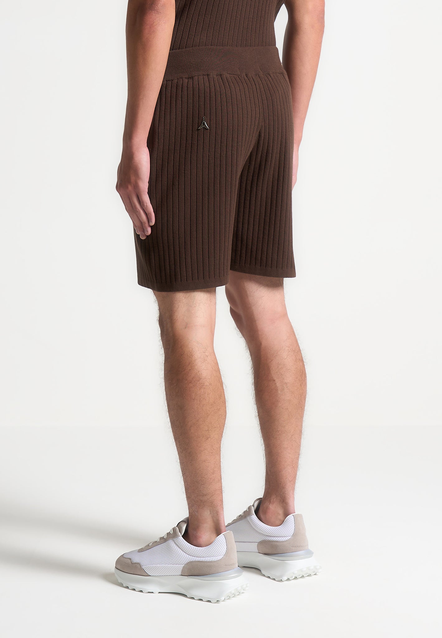 ribbed-knit-shorts-brown