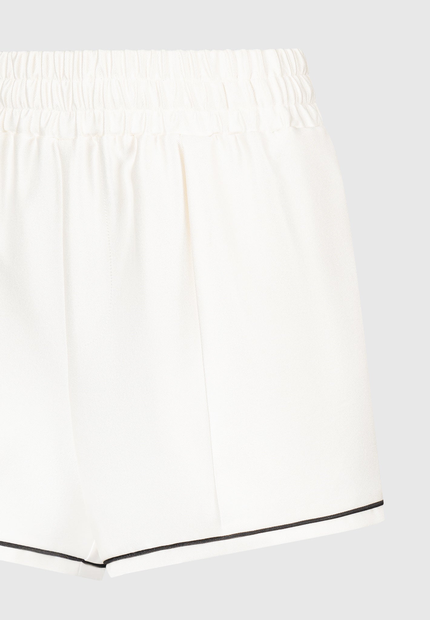 satin-shorts-with-piping-cream