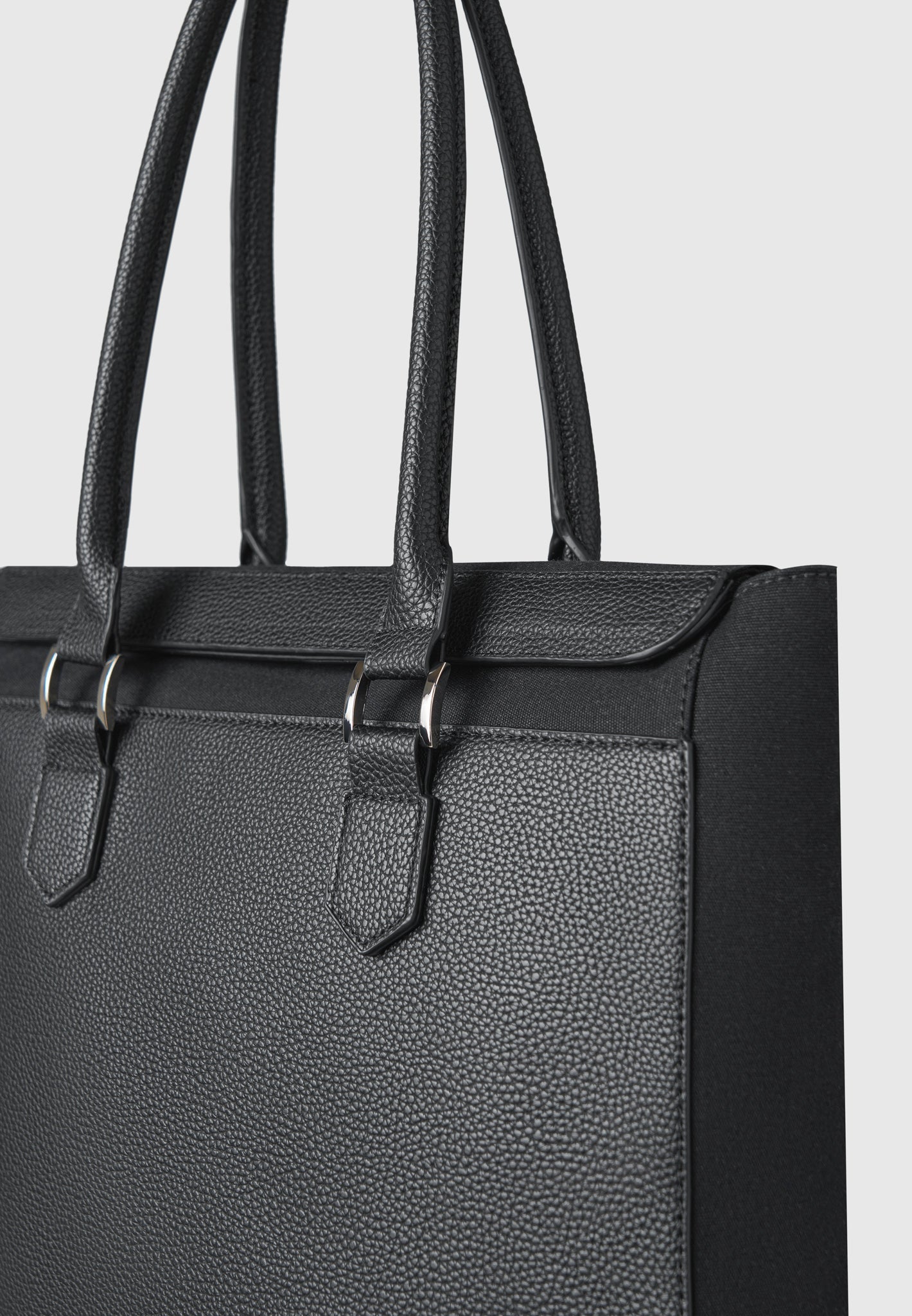 tote-backpack-black